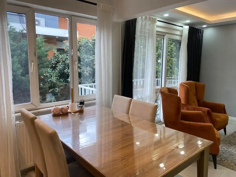 Apartment Seaside Cosy Flat With A Nice Balcony Istanbul Turkey